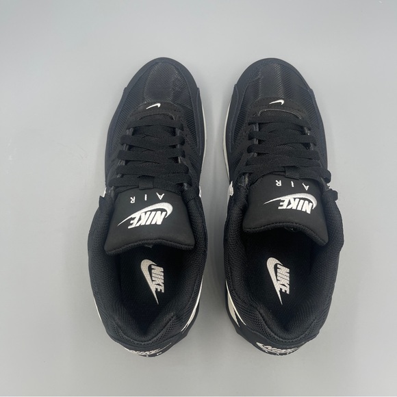 NIKE Air Max Command Women's Running Shoe Black White - Picture 6 of 14